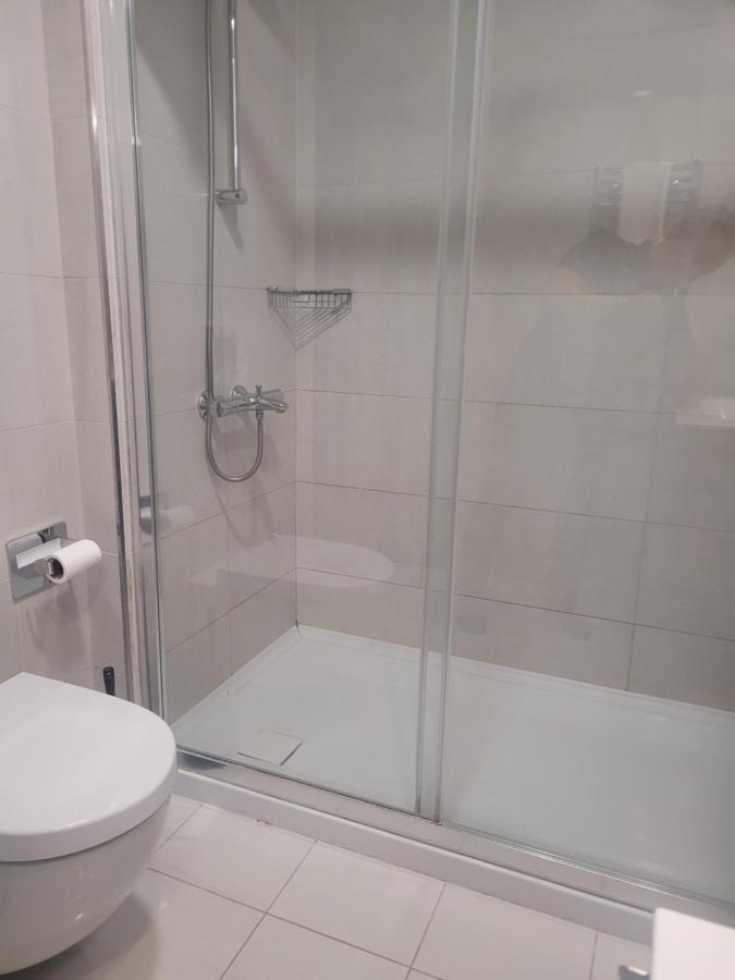 Residence 5 Etoiles 26 Eme Etage 2 Plus 1 Avec Piscine Istanbul Bagian luar foto